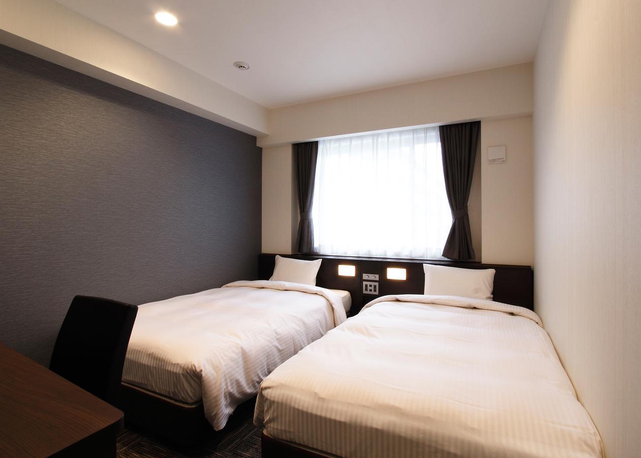 Hotel Vertex Осака Екстериор снимка