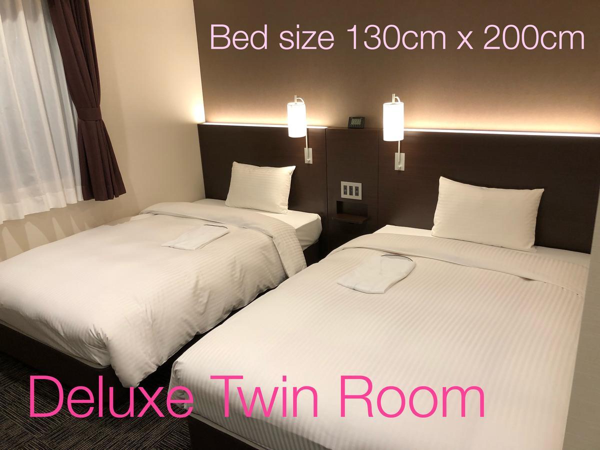 Hotel Vertex Осака Екстериор снимка